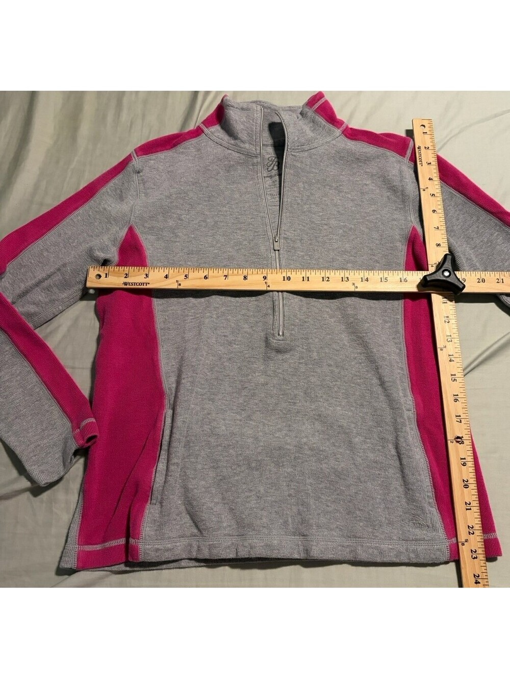 Tommy Bahama Gray Pink Half-Zip Activewear Top Women's Size S/P, EXCELLENT - Picture 3 of 7